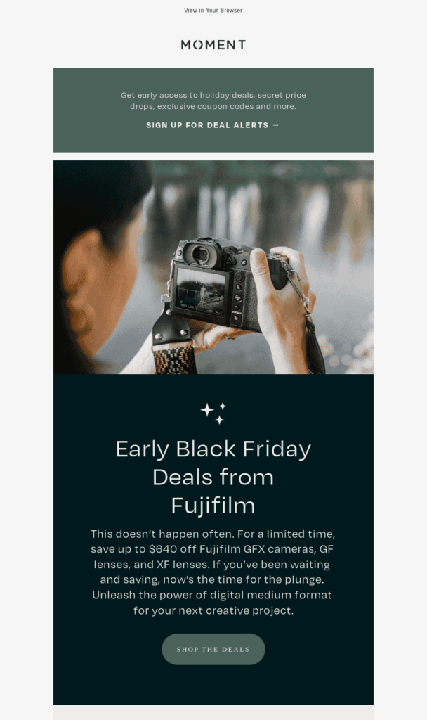 Early bird Black Friday email example by Moment